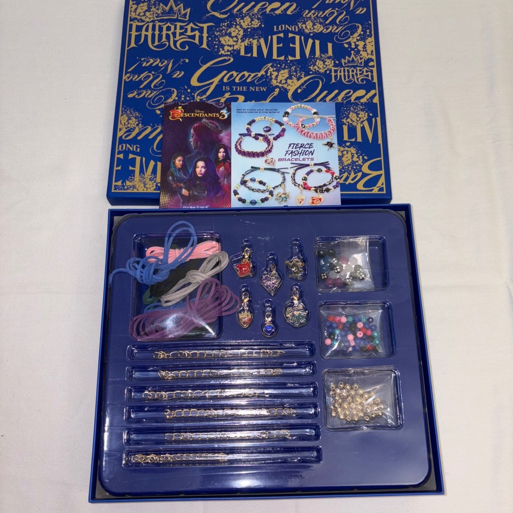 Disney Descendants 3 Fierce Fashion Bracelets Jewelry Making Kit for Kids
